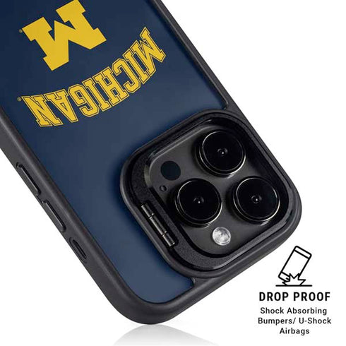 University of Michigan M iPhone 15 Pro Kickstand Case